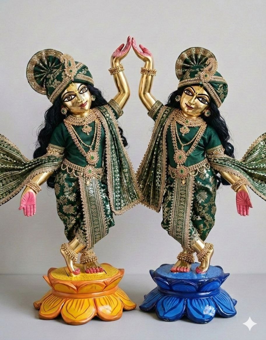 Emerald Raj Darbar | Banarasi Silk hand embroidery heavy dress for Gaura Nitai with heavy Pagdi