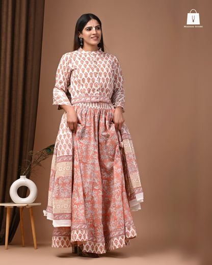 Parameshvari Peach-white | Gopi dress collection