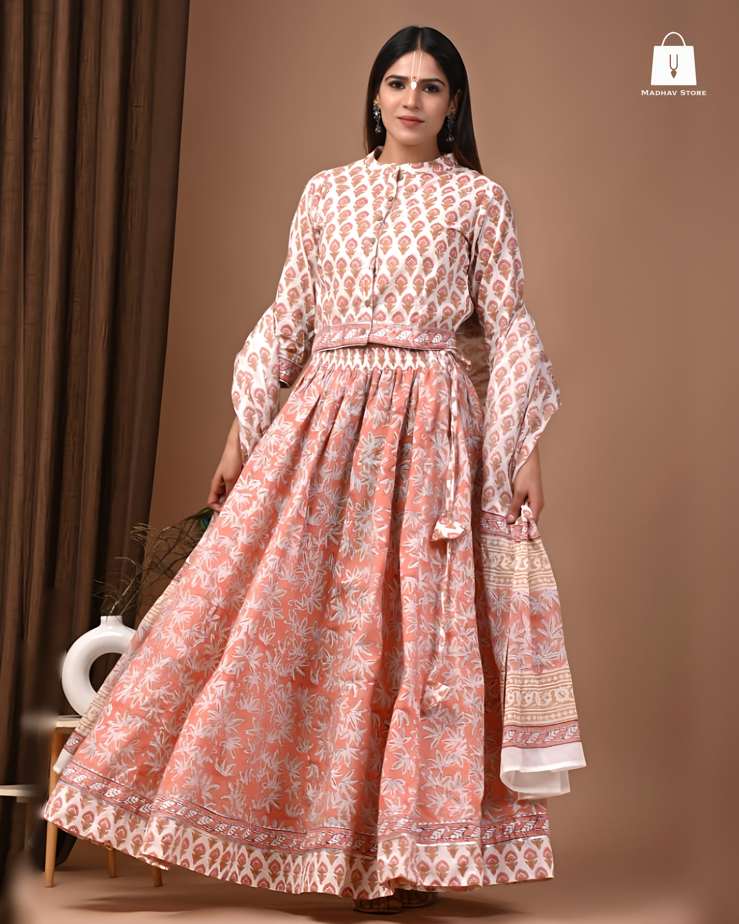 Parameshvari Peach-white | Gopi dress collection